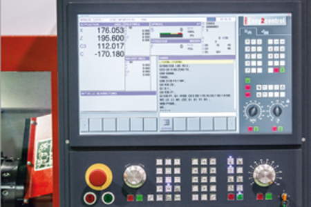 Foto Torno CNC EMCO CONCEPT TURN 260 controlado por PC para aplicaciones industriales. 
